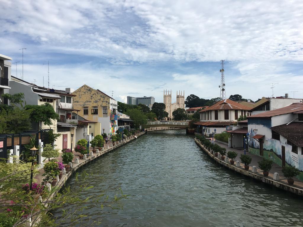 Backyard Rio Melaka Apartment ภายนอก รูปภาพ